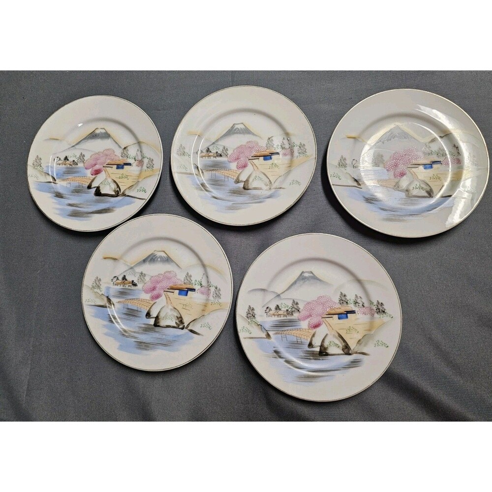 Kutani Ware Japanese Porcelain Set of 5 Salad Plates 7 Inch Mountains Vtg